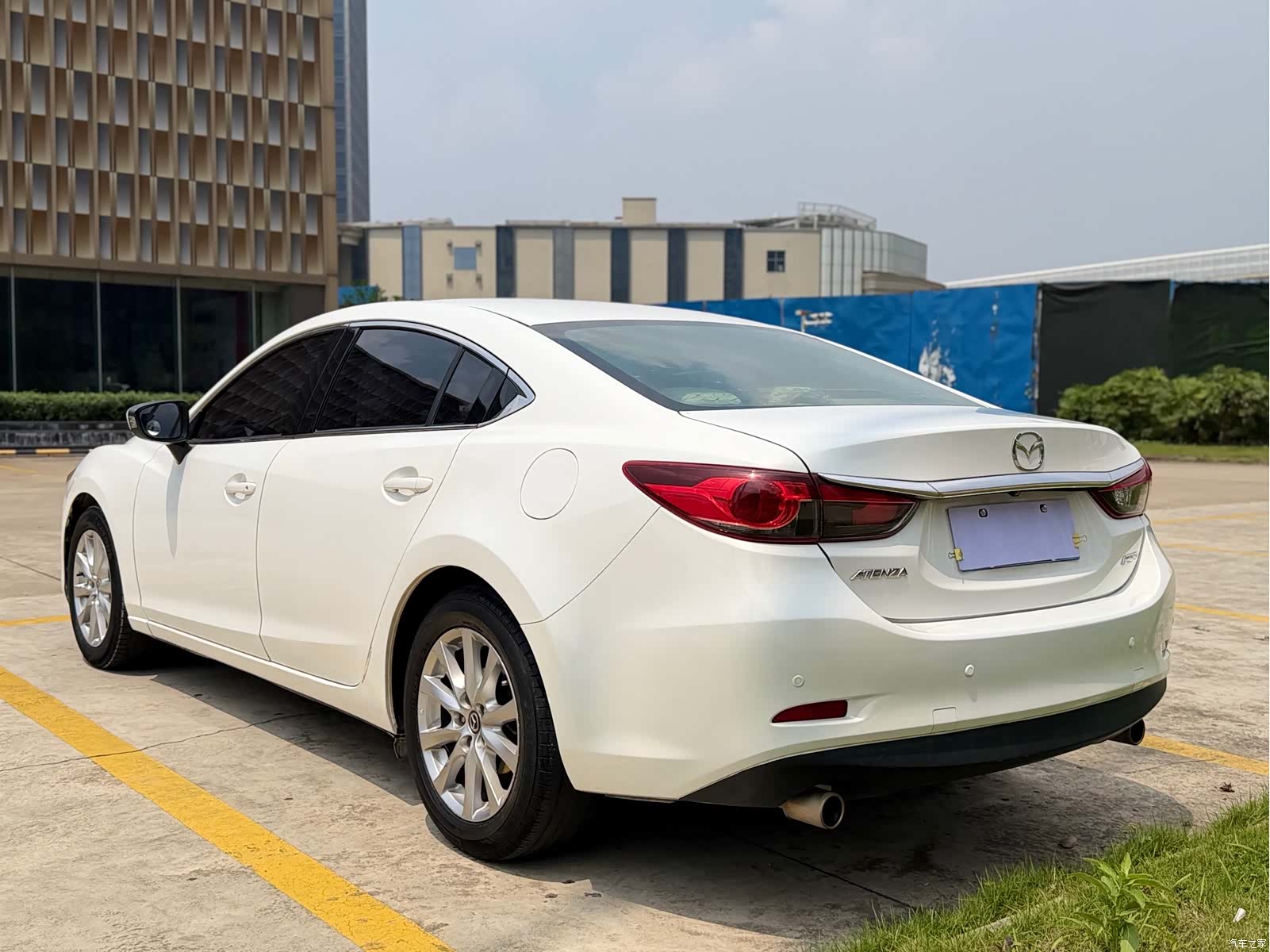Mazda Atenza, 2014 7