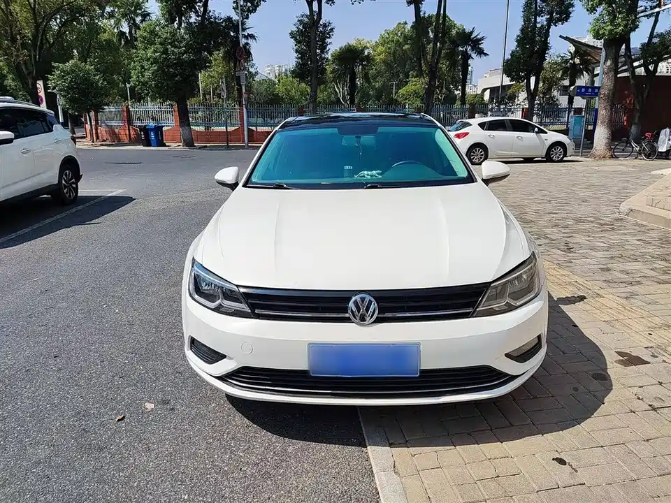 Volkswagen Lingdu
