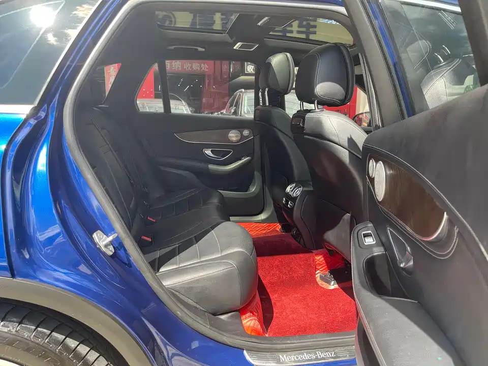 Mercedes-Benz GLC Mercedes-Benz GLC