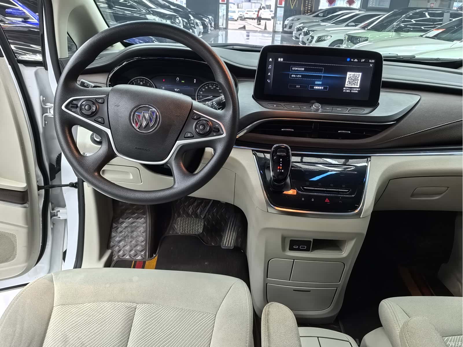 Buick GL8, 2023 12