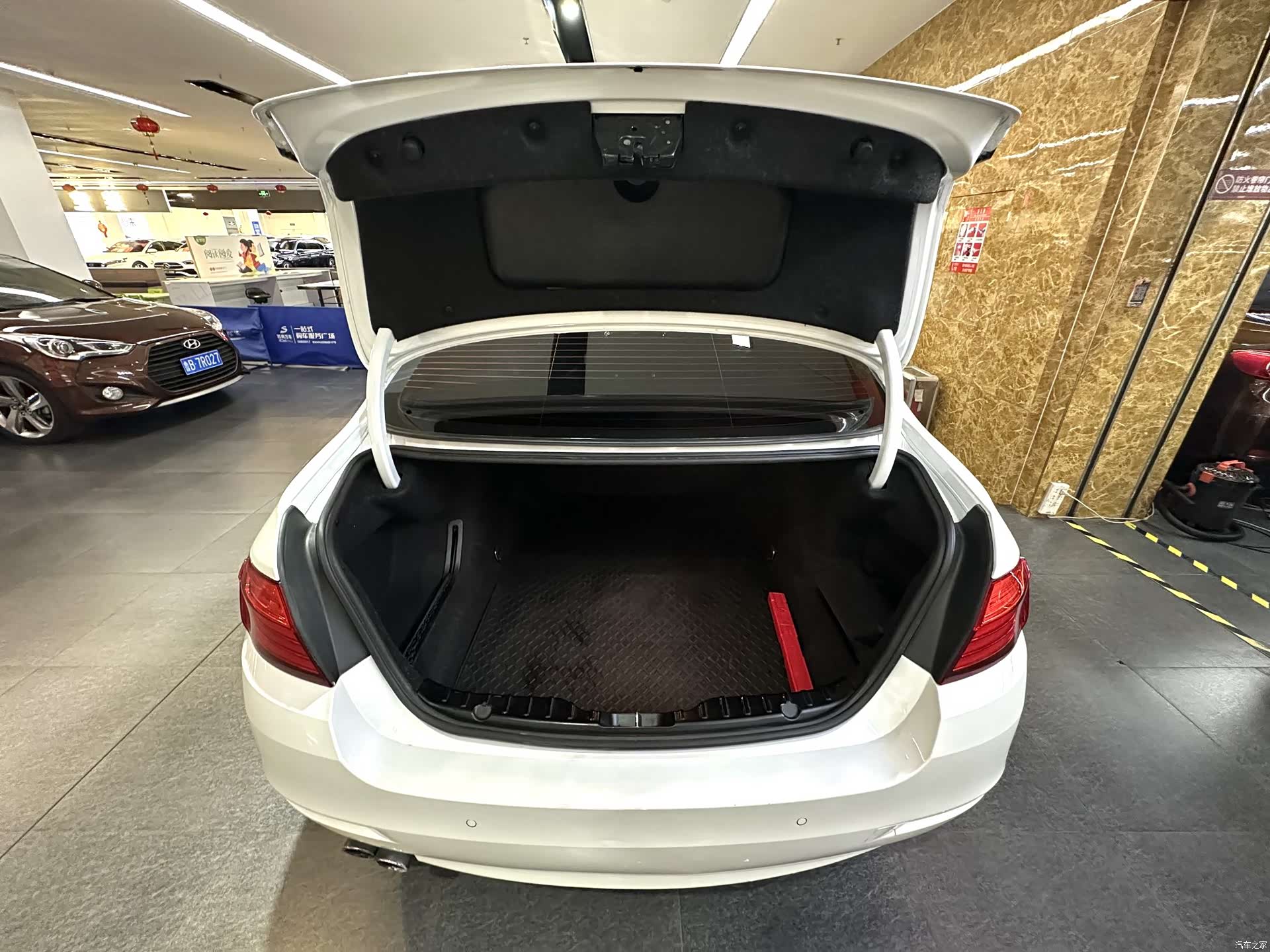 BMW 5 Series, 2014 8