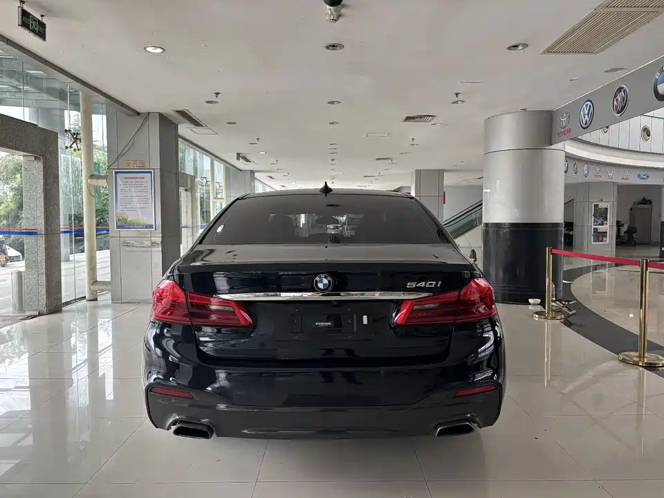 BMW 5 series BMW 5 series