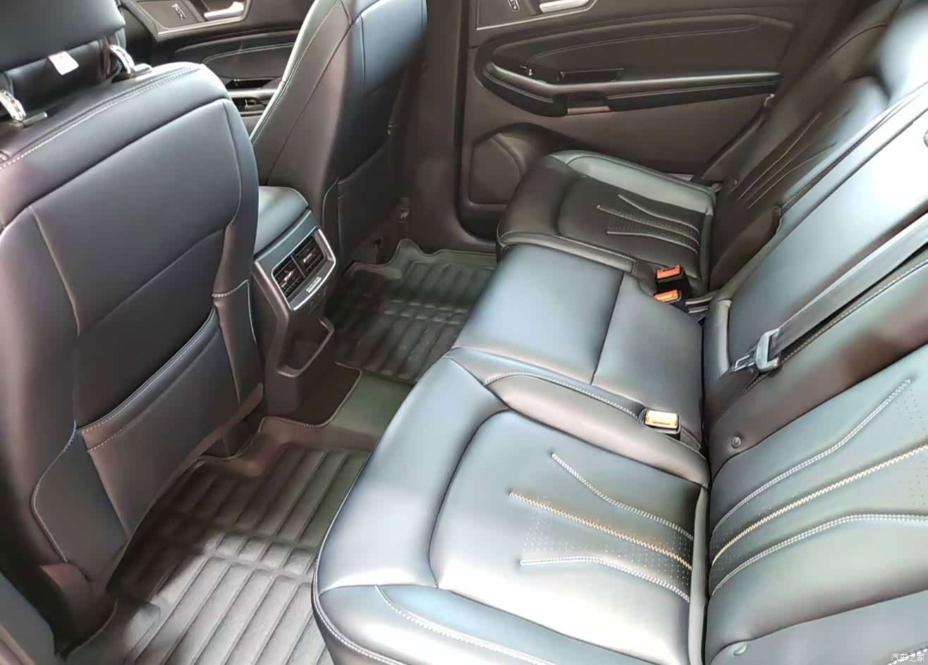 Ford Edge, 2021 8