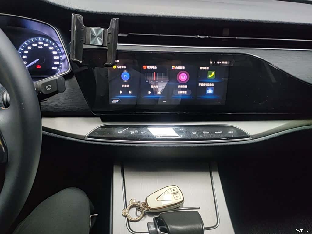 Changan X7, 2020 13