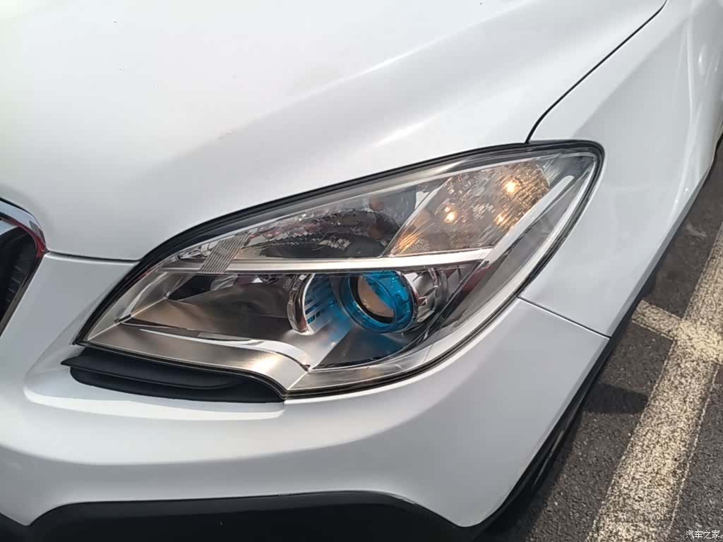 Buick Encore, 2015 24