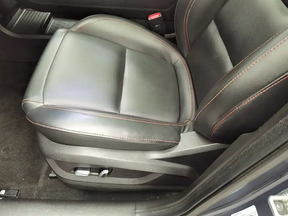 Exeed Chasing the wind