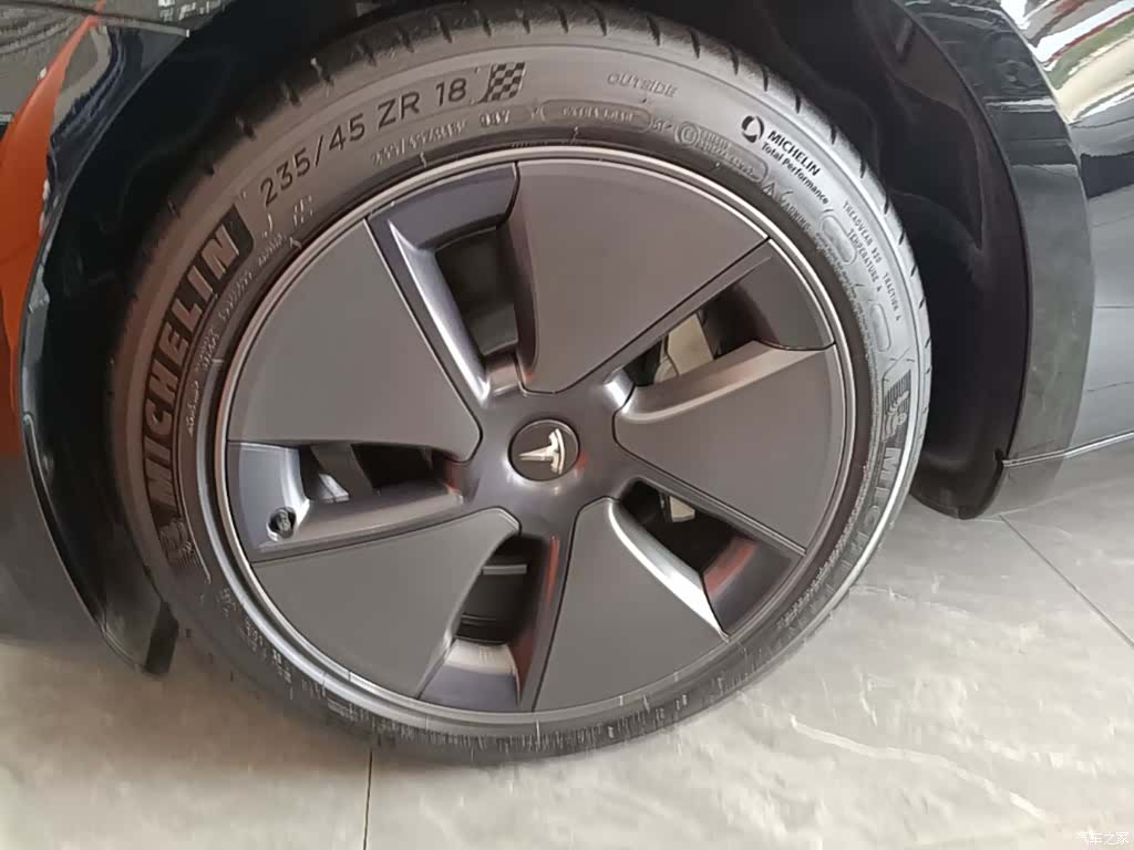 Tesla Model 3, 2022 23