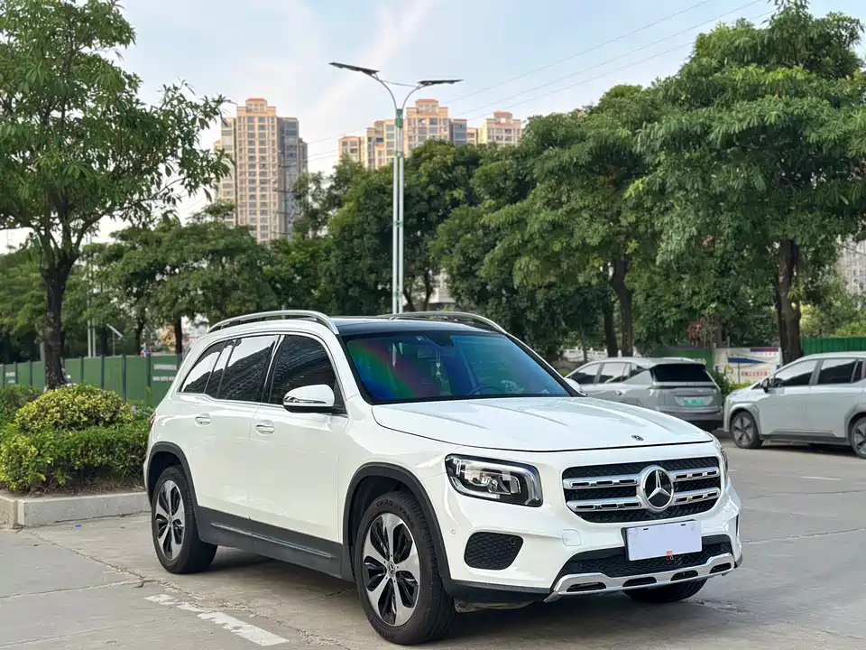 Mercedes-Benz GLB