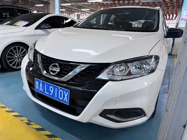 Nissan Tiida 2021 — купить из Китая под заказ