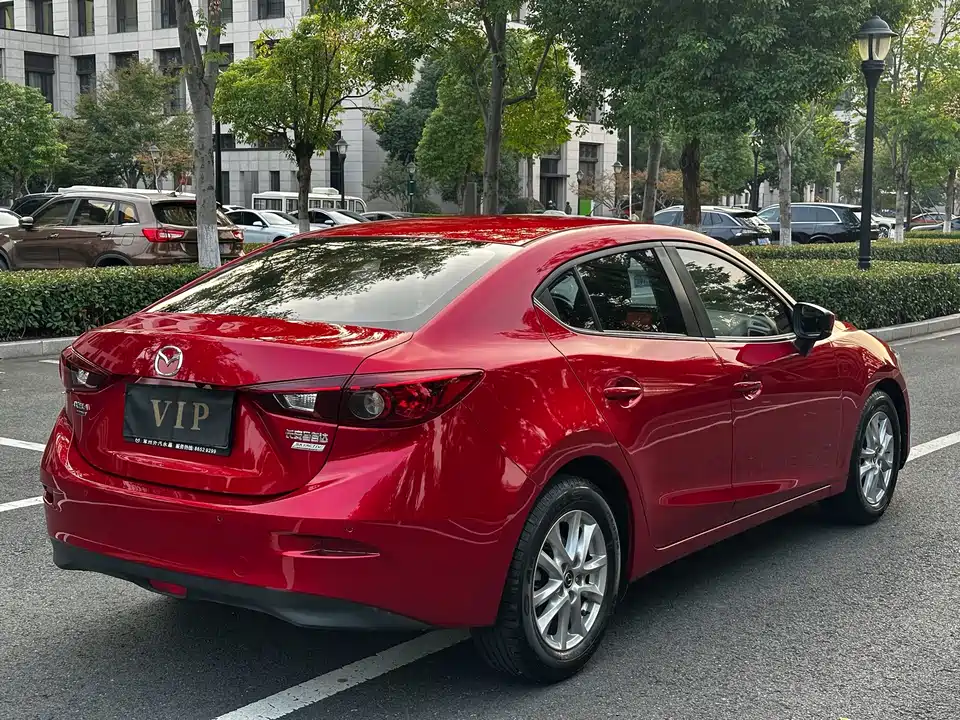 Mazda 3 Angkesaila