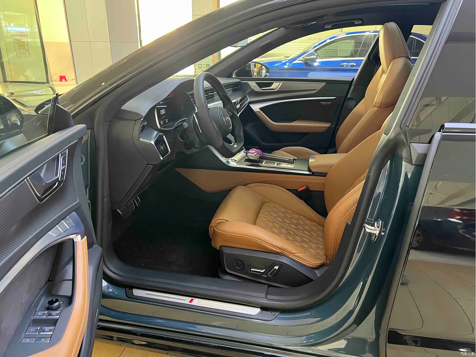Audi A7L, 2021 4