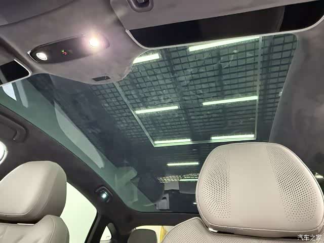 Geely 8, 2025 16