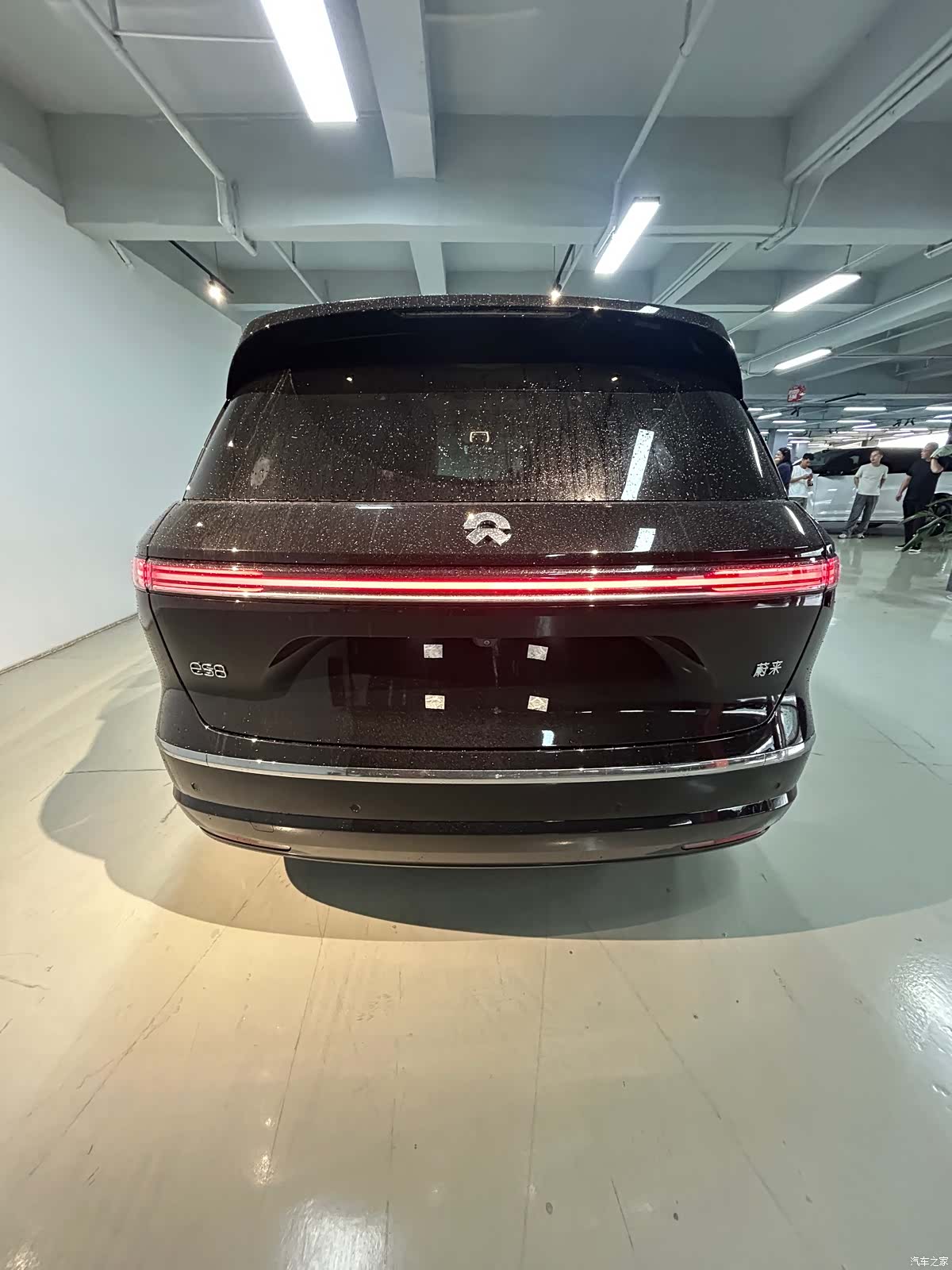 NIO ES8, 2026 7