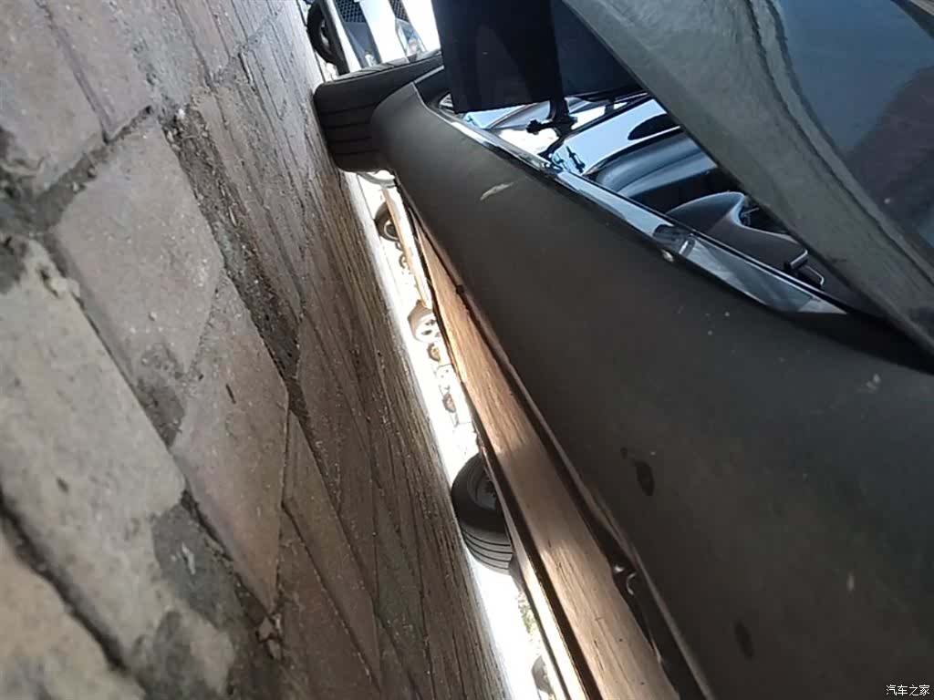 Tesla Model Y, 2024 21