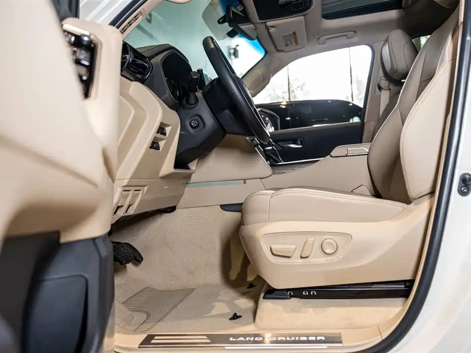 Toyota Land Cruiser Toyota Land Cruiser