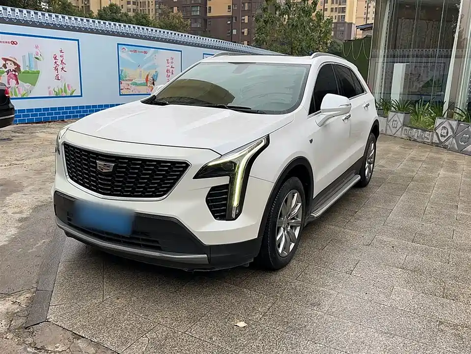 Cadillac XT4