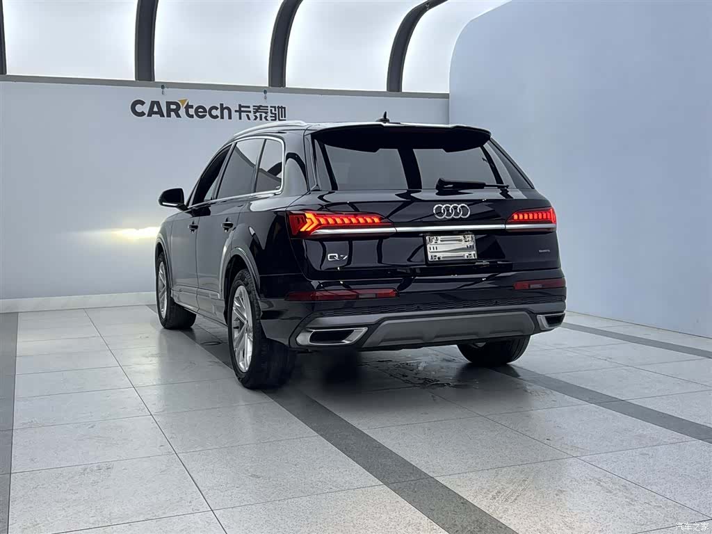 Audi Q7, 2021 4