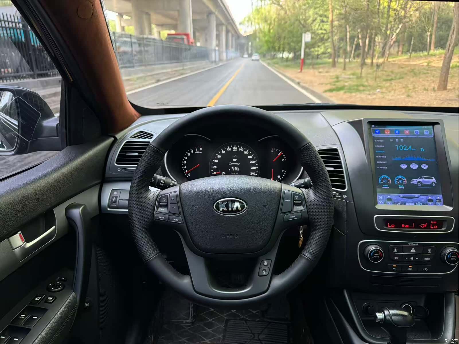 Kia 5, 2014 6