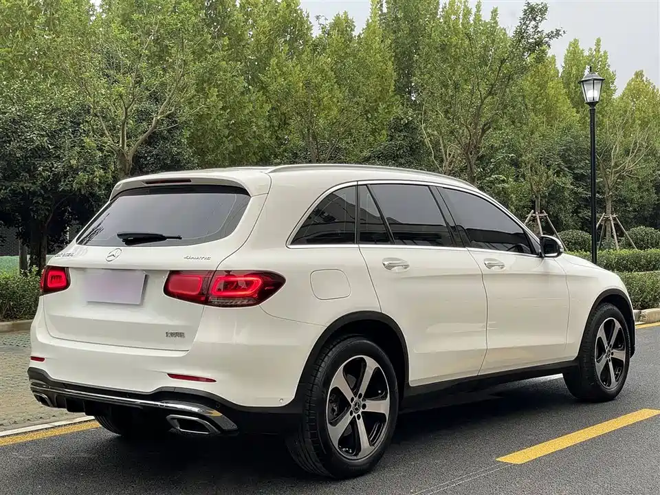 Mercedes-Benz GLC Mercedes-Benz GLC