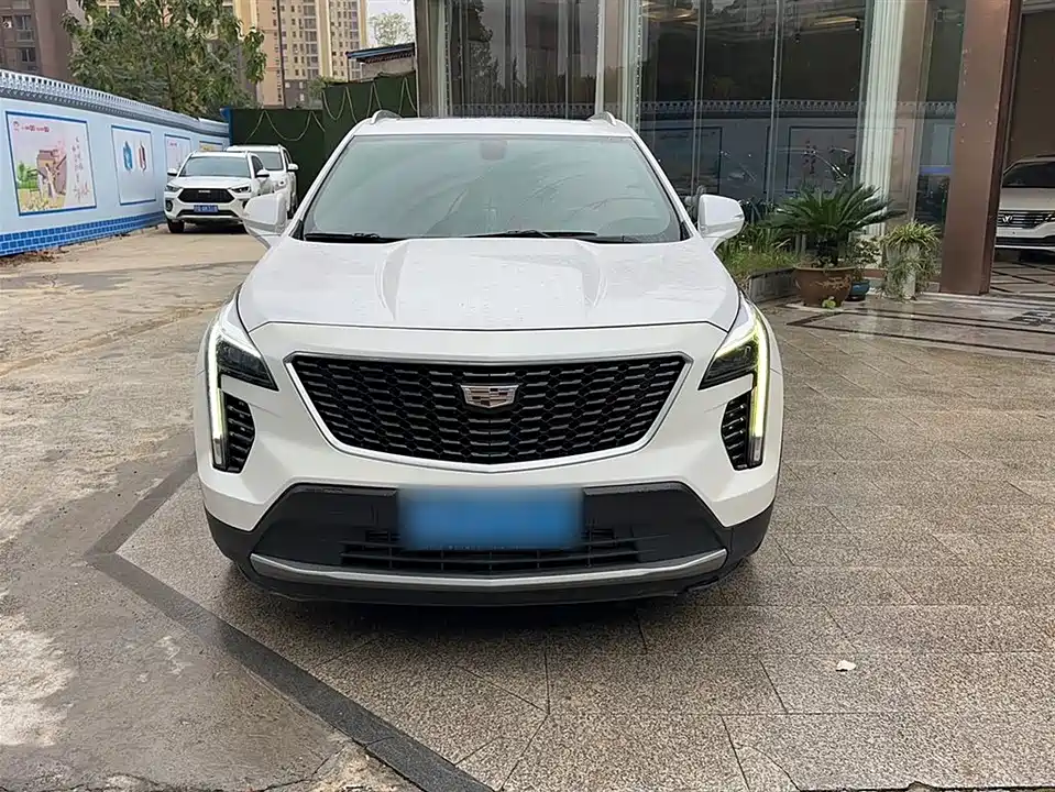 Cadillac XT4