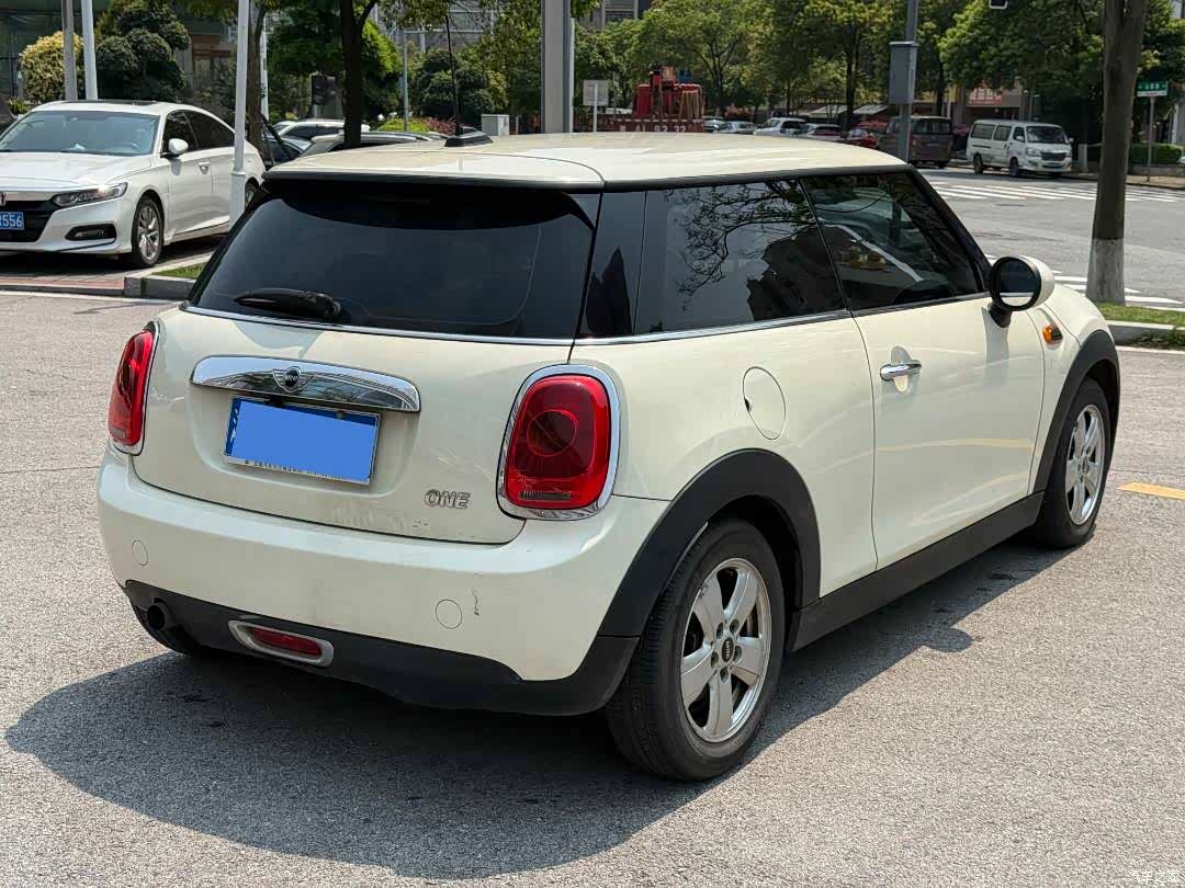 Mini ONE, 2015 7
