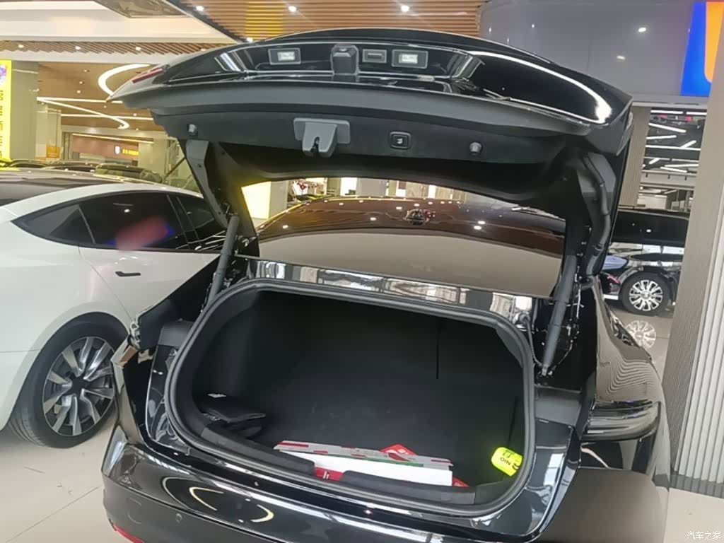 NIO ET5, 2023 19
