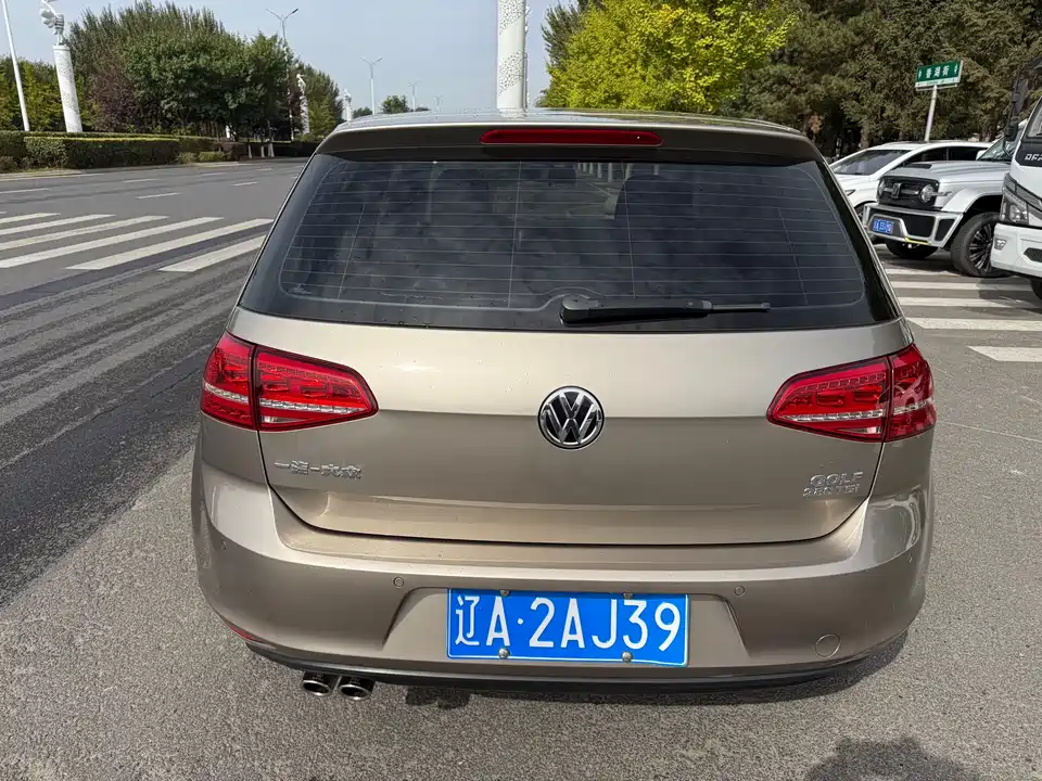 Volkswagen golf