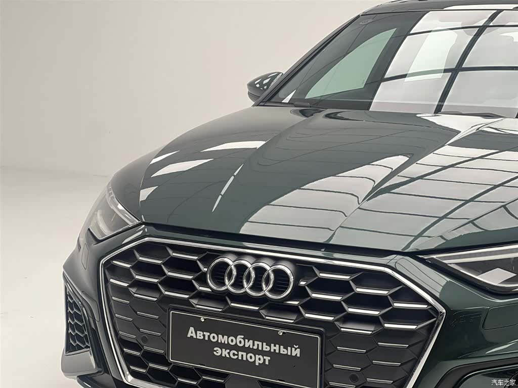 Audi A3, 2023 все фото