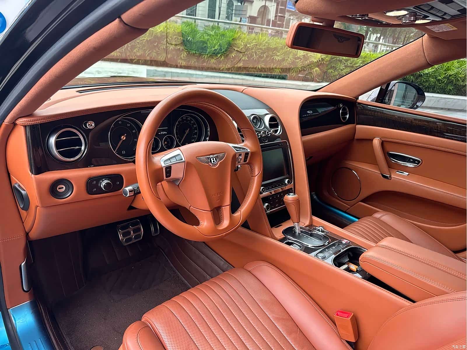 Bentley Flying Spur, 2018 8