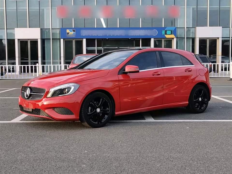 Mercedes-Benz Class A Mercedes-Benz Class A