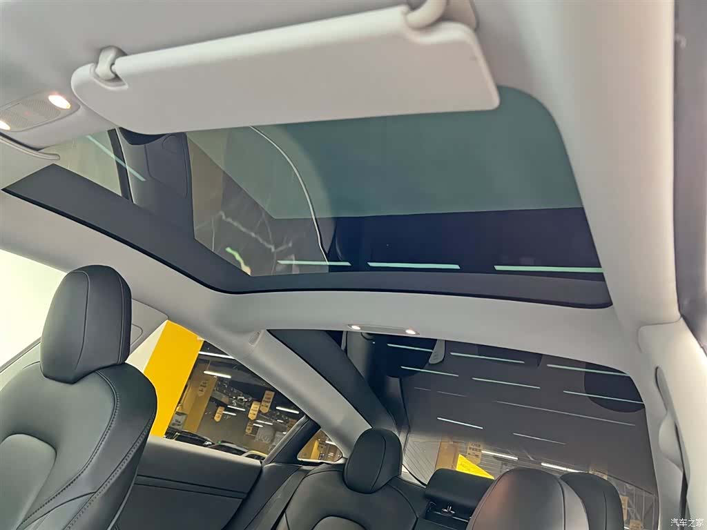Tesla Model 3, 2020 17