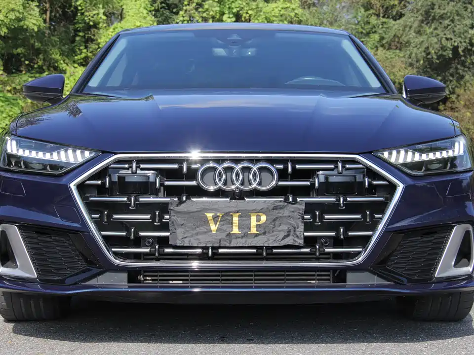 Audi A7L