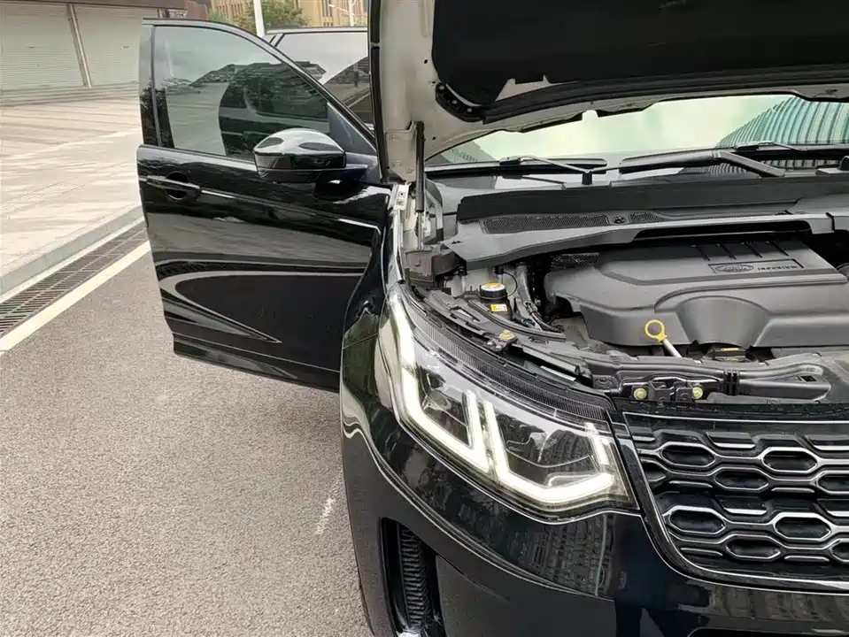 Land Rover Discover sports