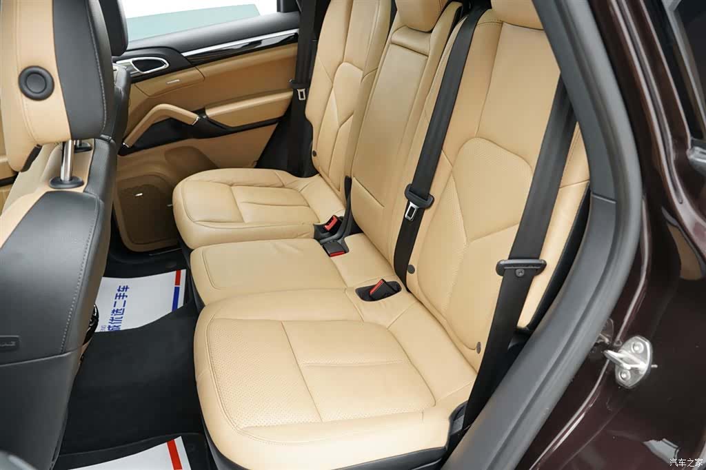 Porsche Cayenne, 2014 15