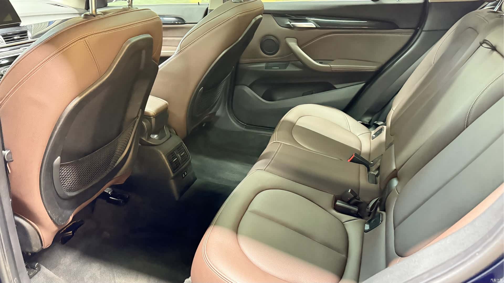 BMW X1, 2020 10