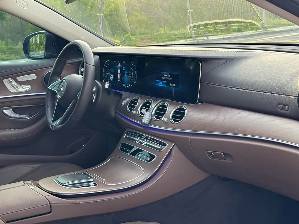 Mercedes-Benz E-class Mercedes-Benz E-class