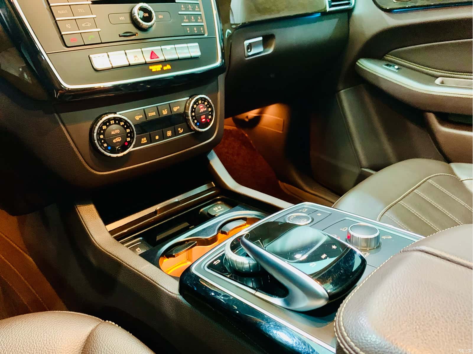 Mercedes-Benz GLS, 2018 11