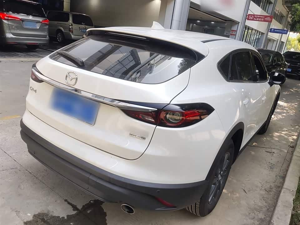 Mazda CX-4