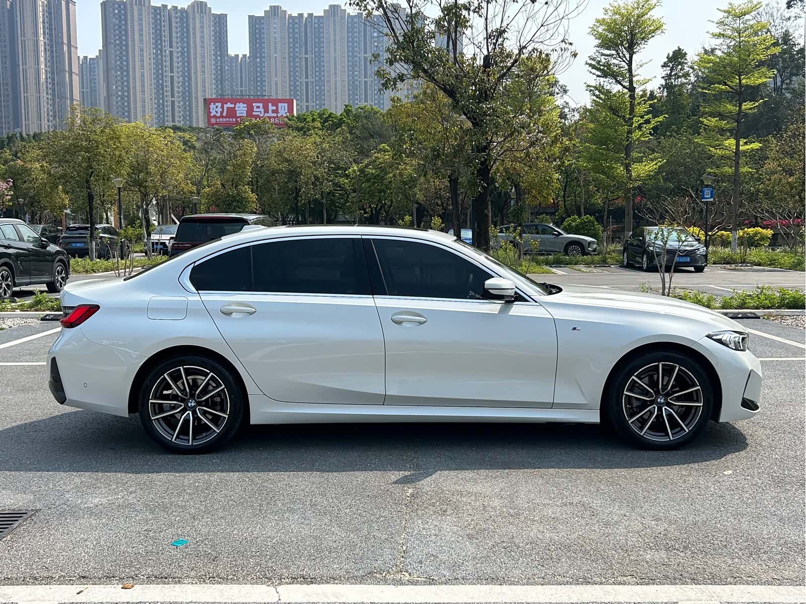 BMW 3 Series, 2024 14