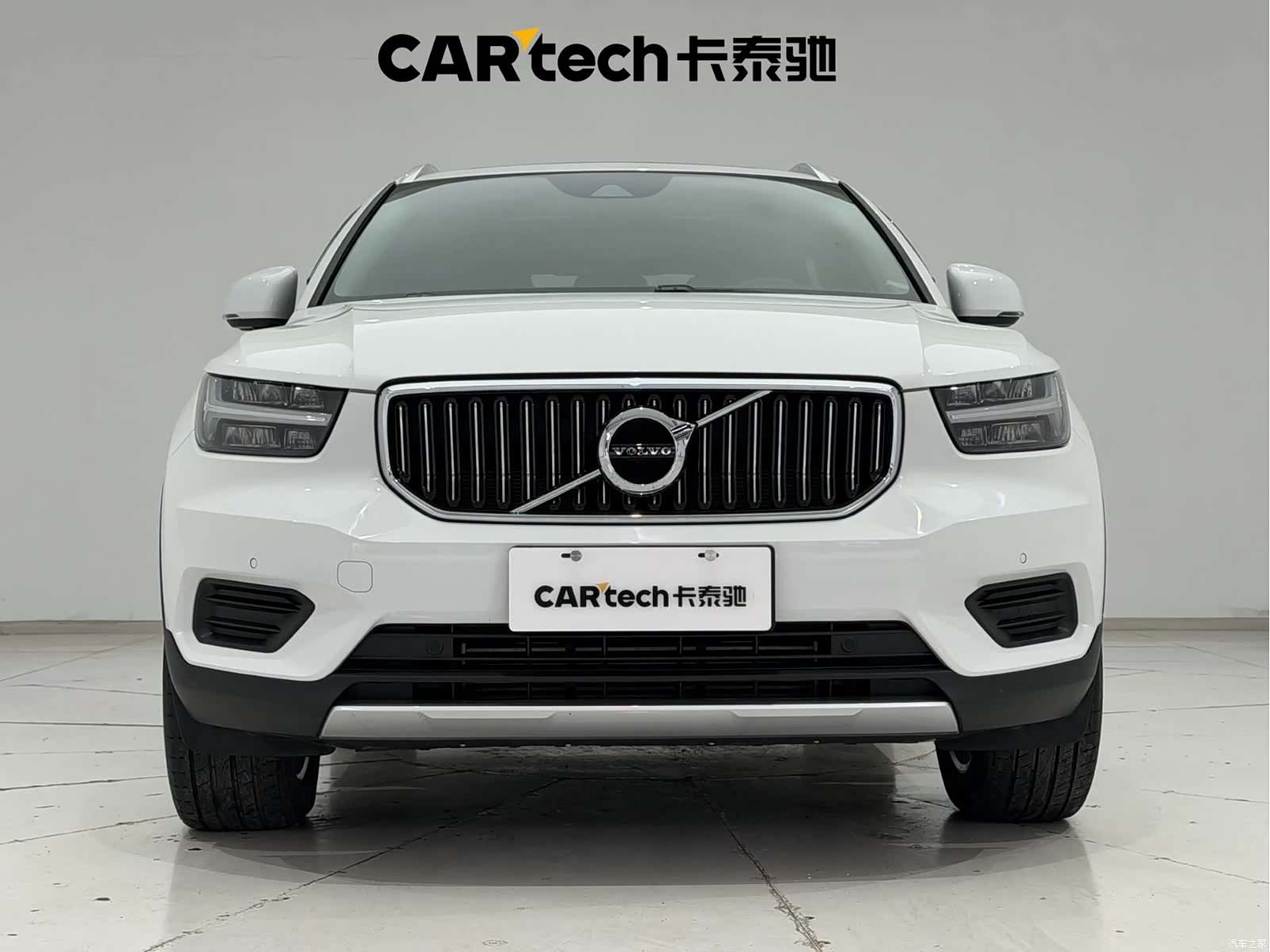 Volvo XC40, 2022 3