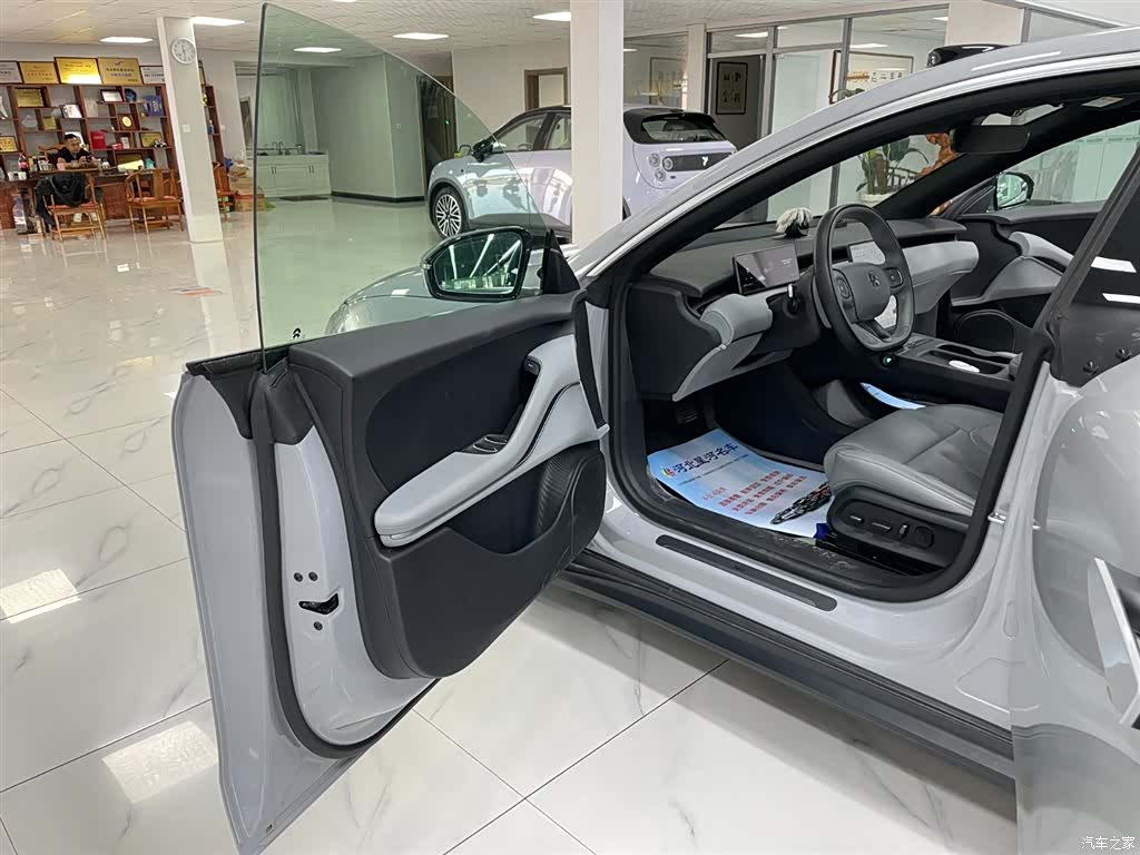 NIO ET5, 2024 9