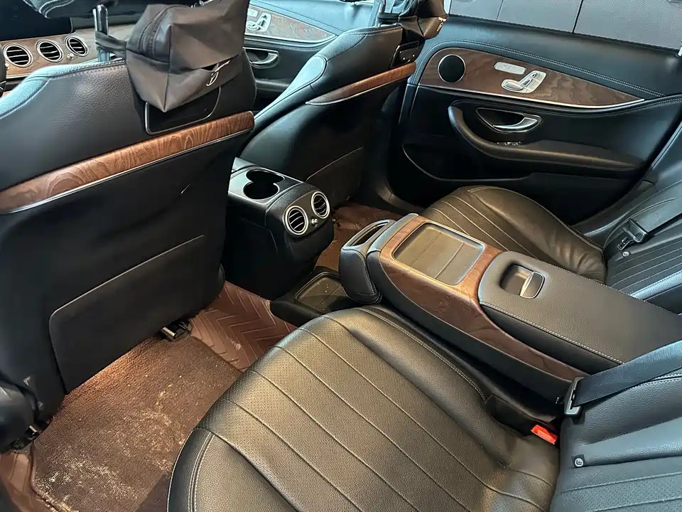Mercedes-Benz E-class Mercedes-Benz E-class