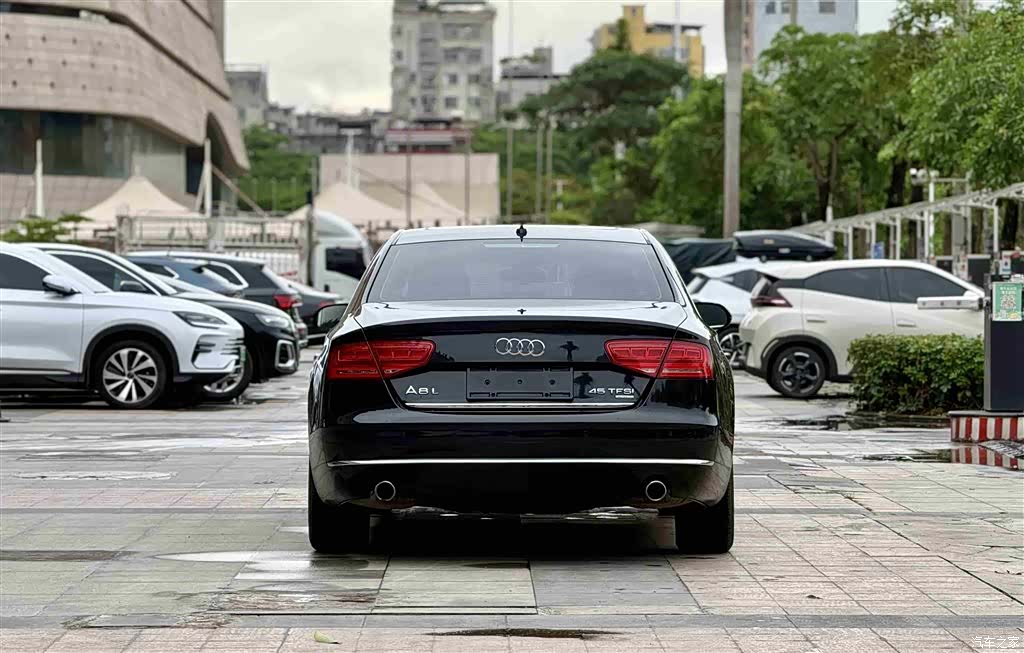 Audi A8L, 2014 4