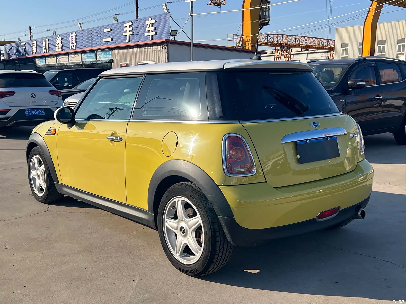 Mini Cooper, 2010 3