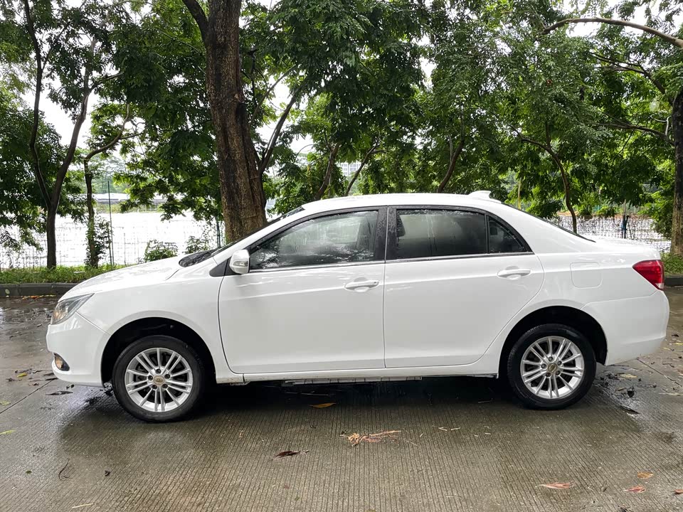 BYD e5 BYD e5