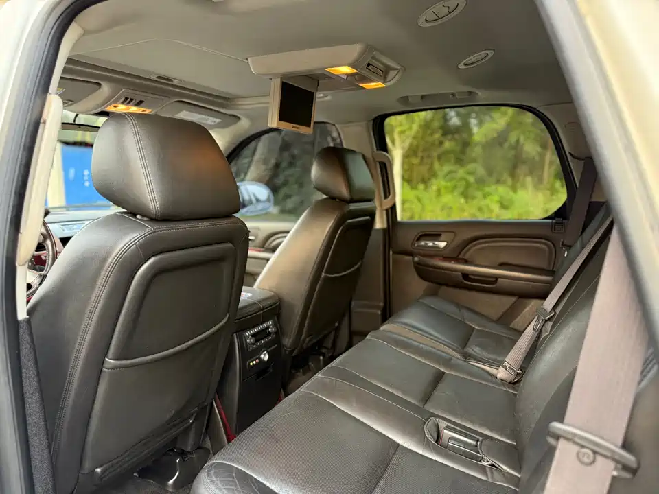 Cadillac Escalade ESCALADE