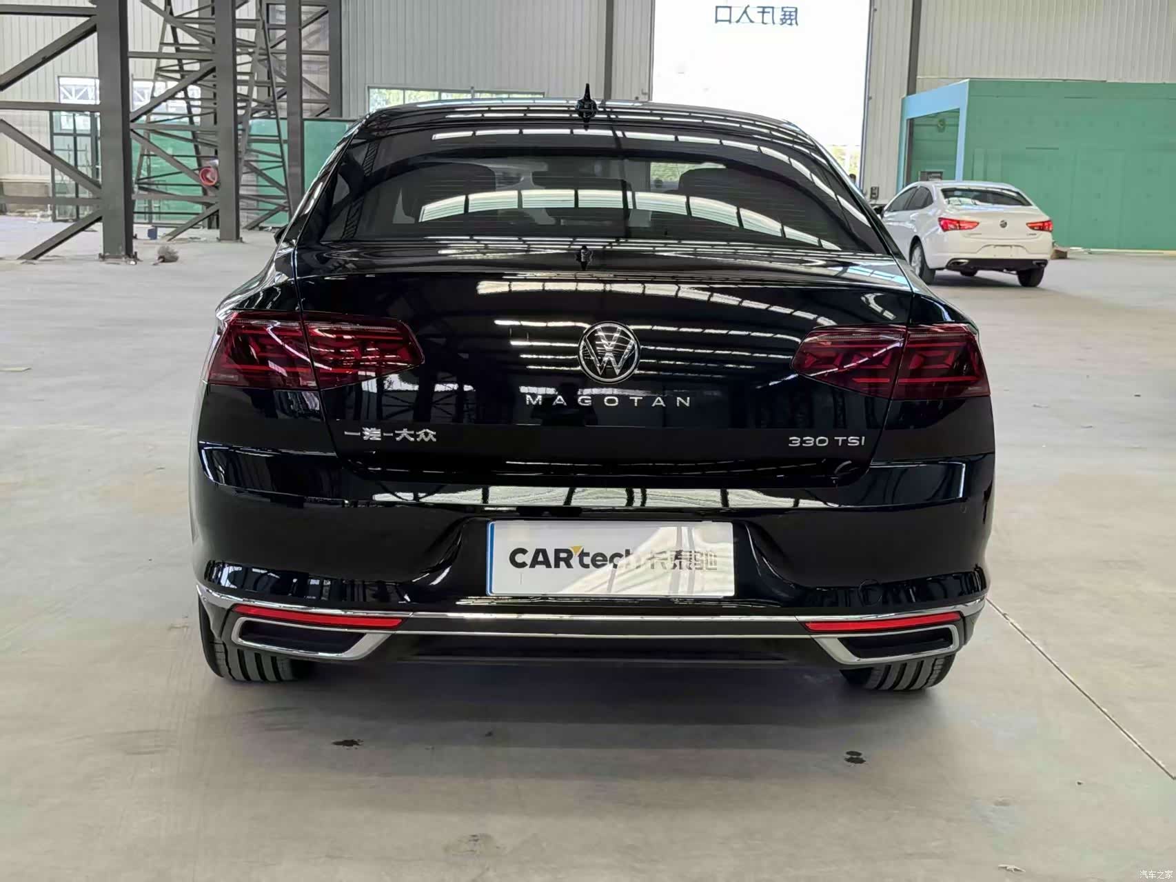 Volkswagen Magotan, 2025 3