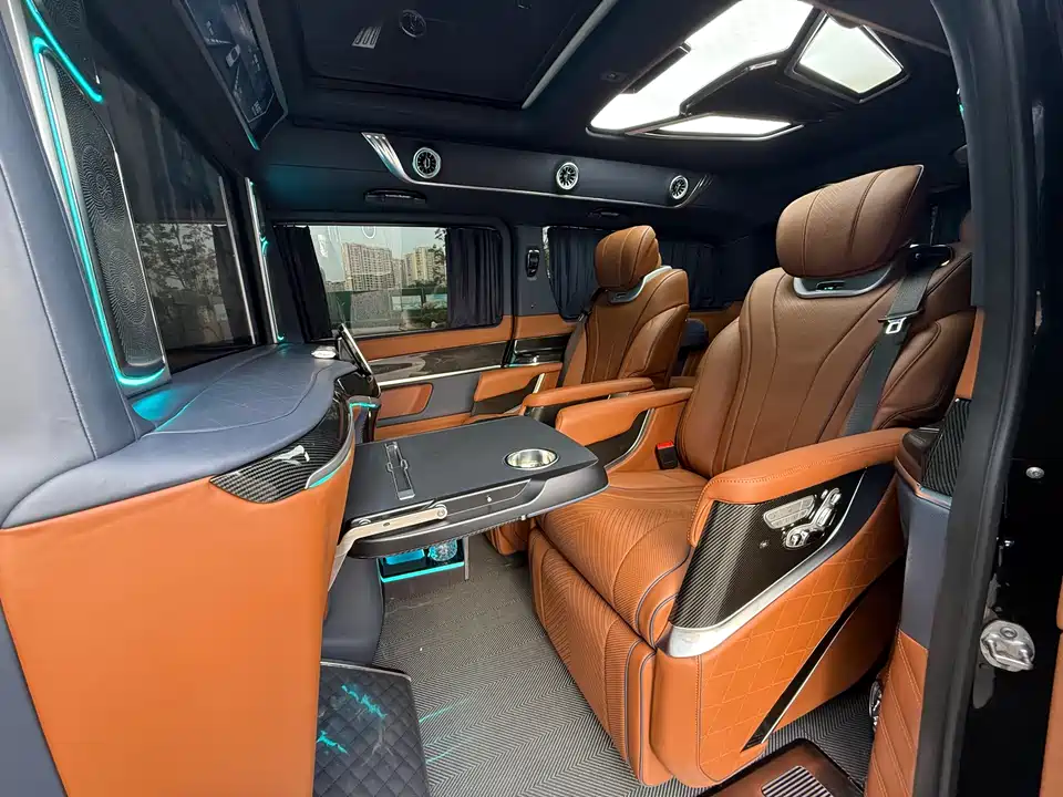 Crown Golden Crown V-class