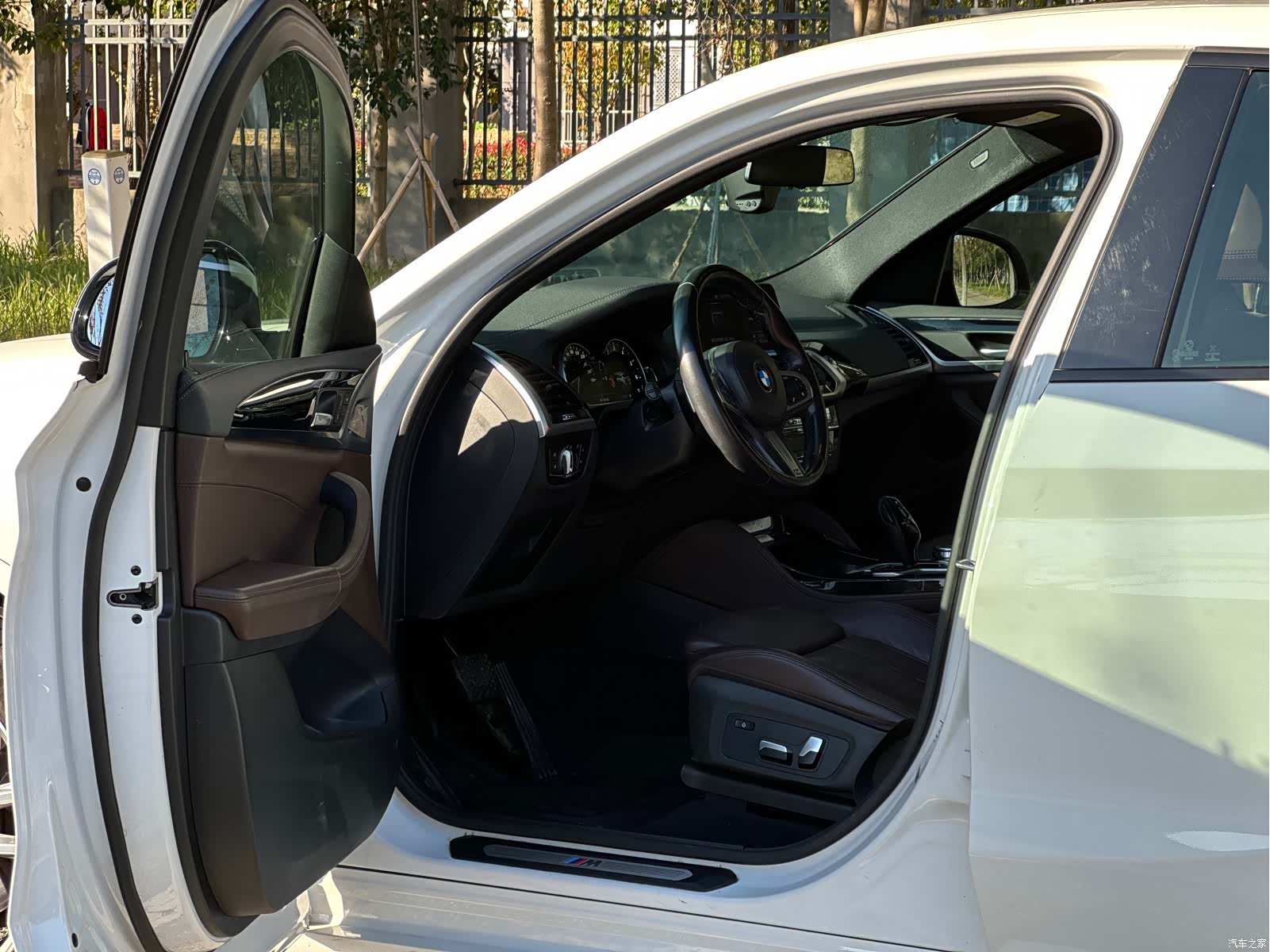 BMW X4, 2019 все фото