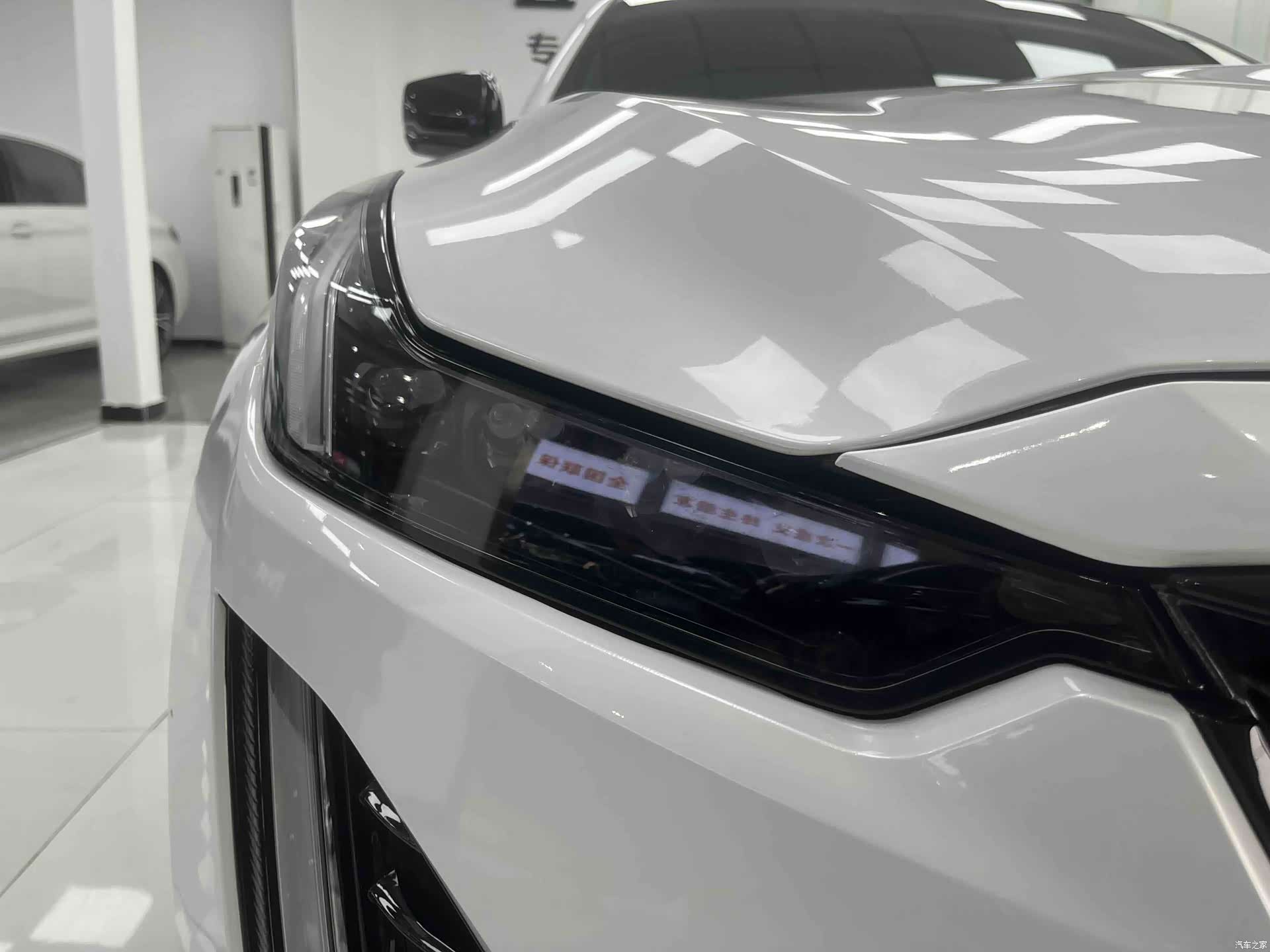 Cadillac CT5, 2022 15